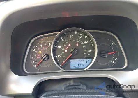 2015 Toyota Rav4 Le z USA, uszkodzony, nr VIN JTMZFREV3FJ047895